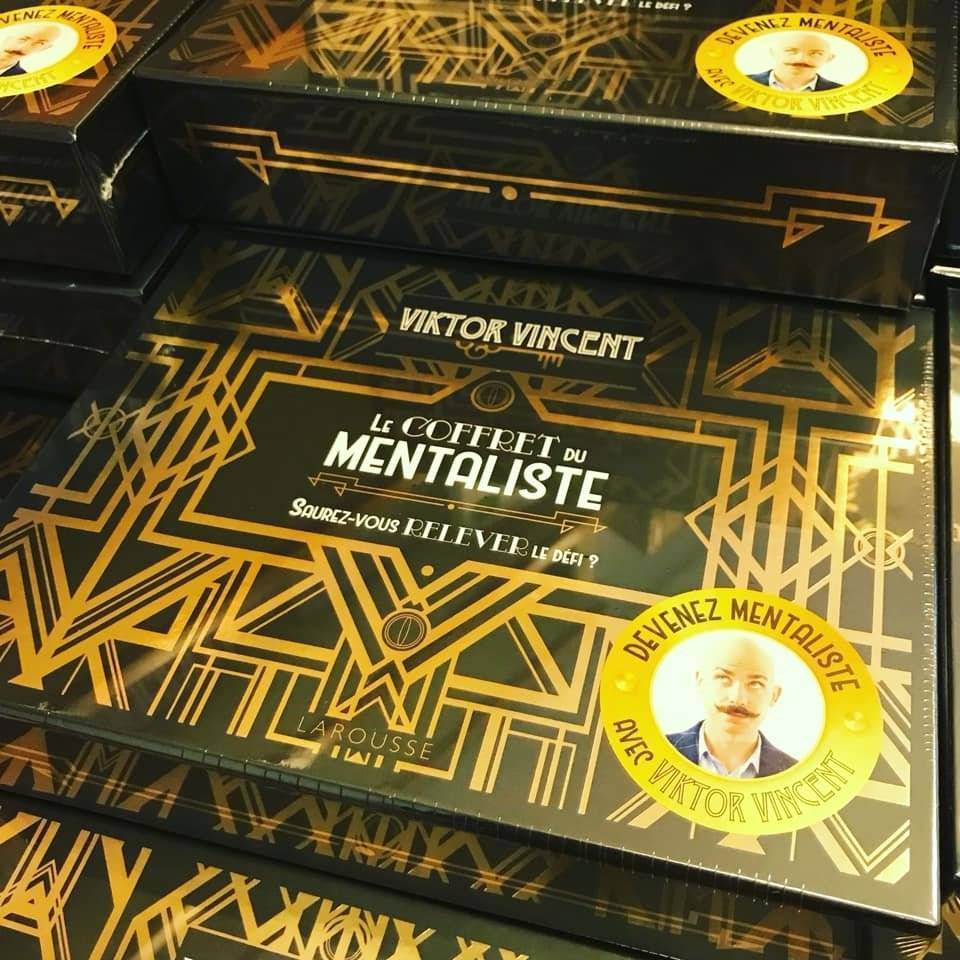 Le Coffret Du Mentaliste De Viktor Vincent Les Etageres Magiques Virtual Magie L Actualite Des Magiciens