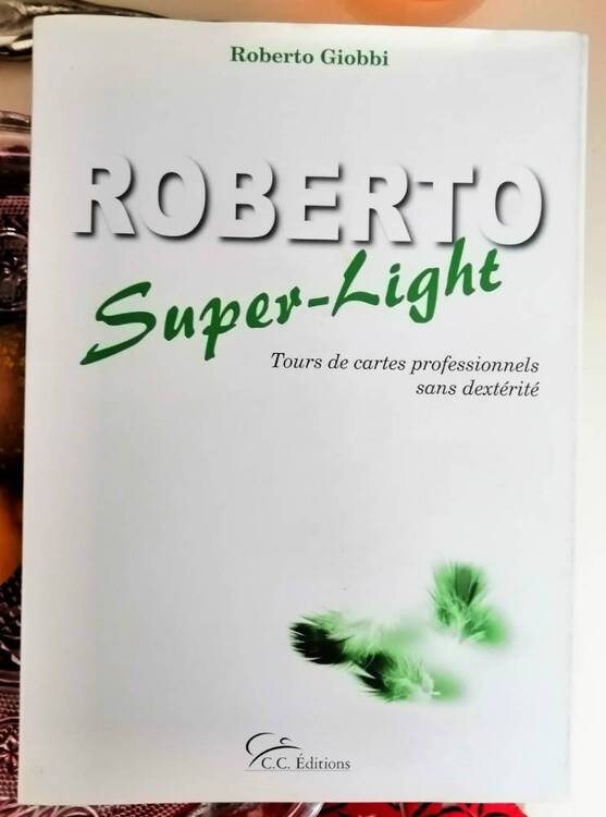 Roberto super lght .jpg