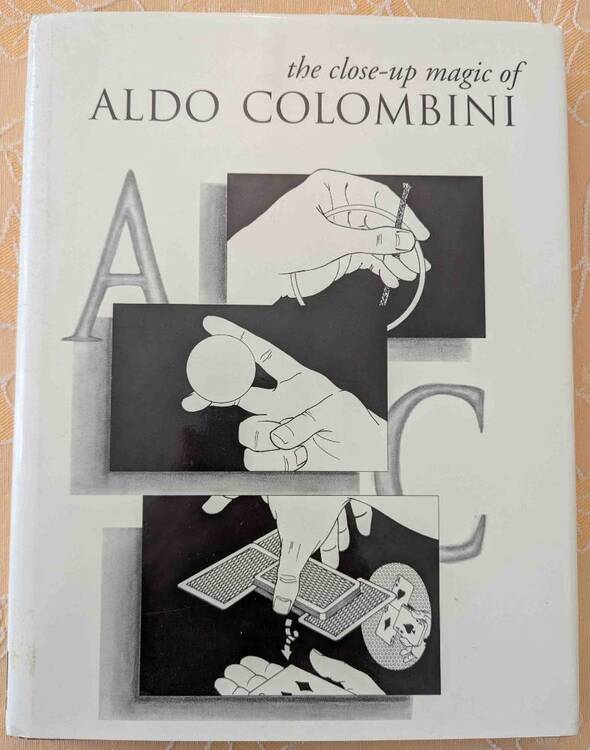 Livre Aldo Colombini - The Close Up magic of Aldo Colombini.jpg
